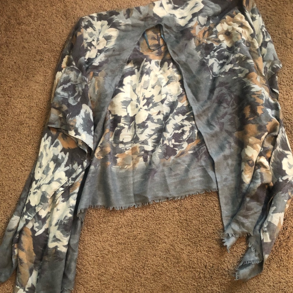 Floral Poncho Shawl